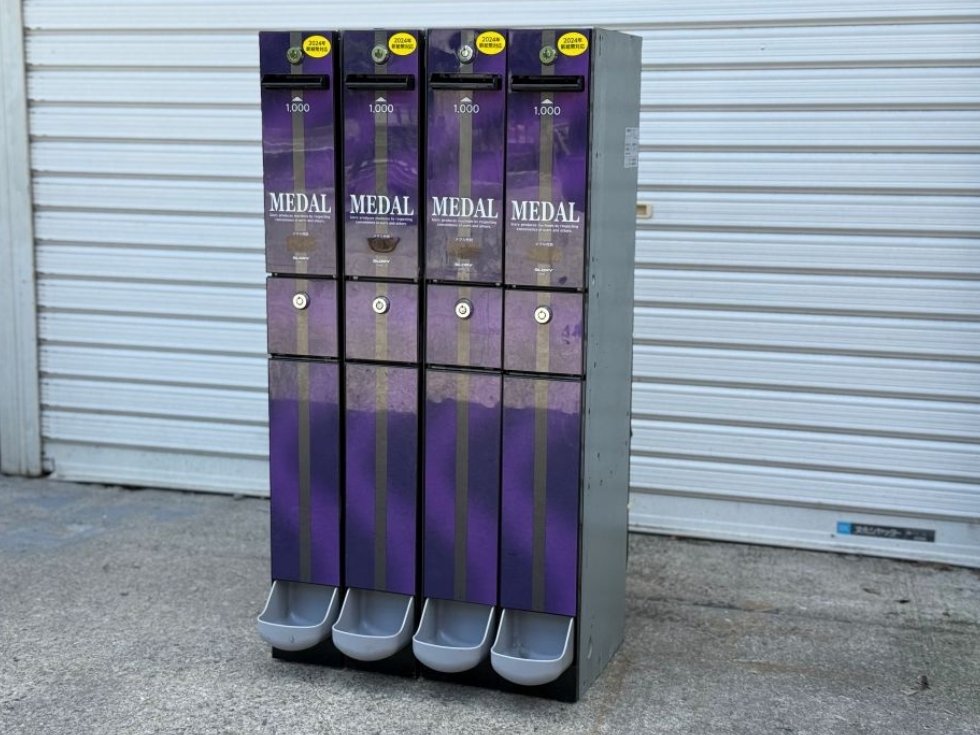 グローリー両替機EMS-7・1000円を100円に両替できます